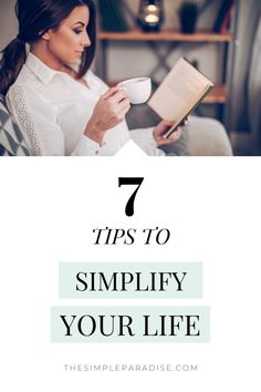 Here are 7 Simple Living Tips That Will Improve Your Life / simple living tips / how to simplify your life / minimalist lifestyle tips / how to start a minimalist lifestyle / simple living / simple living ideas Simple Living Ideas, Minimalist Lifestyle Tips, Minimalist Lifestyle Simple Living, Minimalist Lifestyle Inspiration, Living Simple, Decluttering Inspiration, How To Simplify, Minimal Living, Minimalist Home Interior