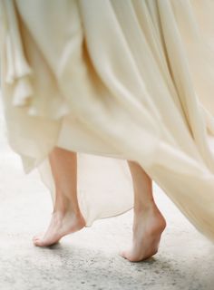 a woman's bare feet are seen in this instagramt photo from the same person