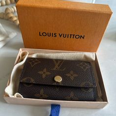 Louis Vuitton 6 Ring Key Holder. Brand New. Never Used. Comes With Dust Bag, And Box. I Lost My Original Key Holder So I Purchased A New One Then I Found My Old One. Waited Too Late To Return. Louis Vuitton 6 Key Holder, Lv Card Holder, Lv Key Holder, 2025 Manifestation, Louise Vuitton, Louis Vuitton Keychain, Wishlist Christmas, Birkenstock Boston Shearling, Boston Shearling