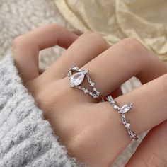 Fashion Element: Water Drop Style: Mori style Fairy Design, Mori Style, Elegant Rings, Element Water, Mori Fashion, Ring Plate, Elegant Ring, High Class, Watch Necklace