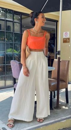 Look Hippie Chic, Outfit Primavera, Chique Outfits, Europe Outfits, Outfit Chic, Elegante Casual, Outfit Jeans, Casual Chic Outfit, Maxi Skirts