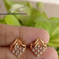 "Elegant Engagement Rings for Brides" Beautiful Earrings Unique, Simple Gold Stud Earrings, Unique Jewellery Designs, Ear Studs Indian Gold For Women, Simple Gold Earrings For Women, Stone Earrings Gold Indian, Stone Studs Earrings Gold, Eyerings Gold Design, Ear Studs Indian Gold