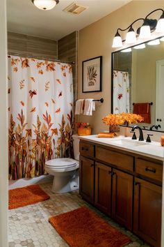 cozy fall bathroom refresh Flower Bathroom Ideas, Restroom Fall Decor, Fall Restroom Decor Ideas, Fall Apartment, Flower Bathroom, Apartment Tips