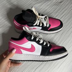 Jordan 1 Low Pinksicle (Gs) Laces Are A Little Dirty Other Than That They’re In Perfect Condition Size 5 Youth (6.5/7 Womens) Nike Shoes Jordan, Shoes Jordan 1, Nike Shoes Jordans, Shoes Jordan, Jordan 1 Low, Jordan Shoes, Jordan 1, Womens Shoes Sneakers, Nike Shoes