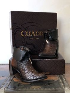 "MADE IN MEXICO Brand: Cuadra For: Women (view size chart) Details: - Sku: 3F87RS - Genuine Bovine Leather - Color: Black | Brown - Stk: CU591 - 6\" Top - 3\" Heel - Side Zipper - Folded Top - Stud Details - Leather Soles Care: Avoid exposing to sharp objects to prevent leather damage. Maintenance: Wipe with a soft and slightly damp cloth (with clean water) to remove dust; let it dry and apply color cream, let it dry and then polish with a soft and dry cloth. It is important not to shoe shine the boot, otherwise the natural touch and appearance could be damaged. Contact us for more details PLEASE READ BEFORE PURCHASE: The picture is an ACCURATE REPRESENTATION. Colors in the pictures may vary a little by effects of light. Leather color can vary from the pictures due to the nature of the lea Painted Hats, Shoe Shine, Hand Woven Baskets, Cowboy Western, Western Cowboy Boots, Clean Water, Western Boots, Boot Shoes Women, Real Leather