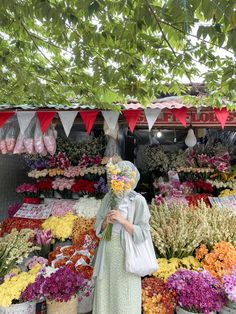 #aesthetic #flowers #ootdhijab #fashion Barang Aesthetic, Aesthetic Flowers, Dress Inspo, Ootd Hijab, Hijab Style, Hijab Fashion, Ootd, My Style, Collage