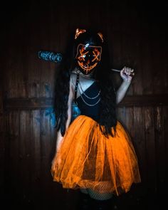 Aesthetic Halloween Makeup, Halloween Outfits Ideas, Halloween Makeup Terror, Halloween Horror Nights Outfit, Outfits For Halloween, Clown Costume Women, Scary Halloween Masks, Horror Costume, Halloween Photography