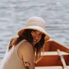 The perfect summer straw bucket hat for any occasion, all summer long. Versatile, breathable and super durable, Stevie is our go-to hat! Straw Bucket Hat Round crown Angled 5cm short brim Adjustable Brim, wear up or down 100% Natural Raffia Bear Accessories, Straw Bucket Hat, Beachy Boho, Unique Hats, Bear Hat, Leather Label, Wool Beanie, Dad Caps, Cute Hats