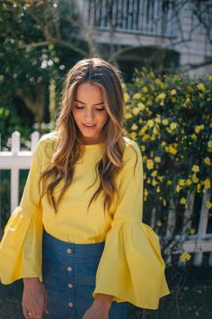 Sezane Skirt, Yellow Outfit, Zara Top, Yellow Top, 가을 패션, Womens Casual Outfits, Denim Outfit