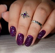 Purple Nails New Years, Purple Sparkly Nails Short, Sparkly Nails Purple, Purple Nail Aesthetic, Dark Purple Sparkly Nails, Mazzy Star Nails, Sparkle Purple Nails, Purple Nails Sparkle, Dark Purple Nails With Glitter