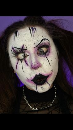 #clown #clownmakeup #sfx #sfxmakeup #makeup #halloween #halloweenmakeupideas Painted Faces For Halloween, Sfx Face Paint, Halloween Makeup Scary Horrifying, Halloween Clown Makeup Scary, Scary Clown Makeup Ideas, Sfx Clown Makeup, Creepy Clown Makeup Women, Haunt Actor, Scary Clown Makeup Creepy