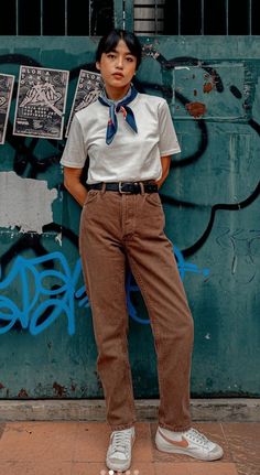 Throwing Fits Podcast, Androgynous Amab Fashion, Professional Hipster Outfits, Artsy Masculine Outfits, Masc Womens Fashion, Masc Brunch Outfit, Business Casual Outfits Gender Neutral, Gay Work Outfits, Femme Androgynous Style