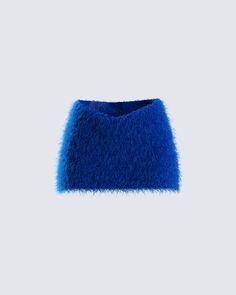 Blue is just one of those colors that makes you pop, ya know 😚 Make moves with confidence while drawing all the attention in this blue mini skirt constructed from a fuzzy knit material 💙 Statement Pieces Clothing, Blue Corset Top, Fuzzy Skirt, Sierra Blue, White Corset Dress, Fluffy Skirt, Blue Corset, Chain Dress, Blue Mini Skirt