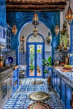 Farmhouse Boho Kitchen, Moroccan Tiles Kitchen, Moroccan Style Kitchen, Boho Kitchen Curtains, Coastal Boho Kitchen, Boho Chic Kitchen, Practical Home Decor, Boho Kitchen Ideas, Whimsical Kitchen