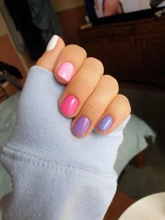 The C was sold to pay for polish 💅. Purple And Pink Gel Nails Ideas, Pink To Purple Nails, Dipped Nails Ideas Pink, Cute Short Nails Dip, Pink And Purple Short Nails, Dip Nails Short Natural, Nail Designs Pink And Purple, Alternating Nail Color, Color Combo Nails