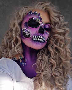 #halloweenmakeup #halloween #makeup #halloweencostume #makeupartist #mua #sfxmakeup #horror #sfx #spookyseason #cosplay #makeupideas #spooky #happyhalloween #makeuptutorial #scary #art #halloweenmakeupideas #halloweenparty #halloweendecor #creativemakeup #october #facepaint #daysofhalloween #makeuplooks #creepy #love #horrormakeup #beauty #photography Fantasy Make-up, Halloween Make-up Looks, Halloweenský Makeup, Holloween Makeup, Halloween Makeup Ideas, Cool Halloween Makeup, Sugar Skull Makeup