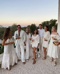 All White Hamptons Party, Birthday Theme Dress Code, White Party Aesthetic Beach, White Party Rehearsal Dinner, Wedding Guests In White, All White Welcome Party Outfits, Summer Themed Party Outfit, All White Rehearsal Dinner Party, All White Wedding Dress Code