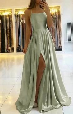 Довгого випускного плаття Spaghetti-Straps Dusty Sage Sage Prom Dress, Sage Green Prom Dress, Prom Dress Black, Dusty Sage, Spaghetti Strap Prom Dress, Prom Dress Inspiration, Cute Prom Dresses, Pretty Prom Dresses, فستان سهرة