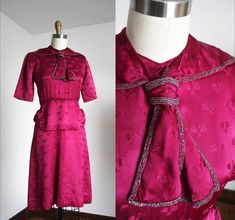 "Amazing 1930s novelty dress. The subtle brocade like pattern on this dress features little antique skeleton keys and hearts So freaking cute! There is a metal zipper down the back.  Label: none Measurements: { xsmall } Bust: 34\"  Waist: 25\"  Hips: 36\" Length: 39\" Sleeve Length: 11\" Condition: excellent with minor signs of wear - sold as found ☆Shop more☆ http://www.trunkofdresses.com/" 1930 Dress, Oc Clothes, 1930 Fashion, Skeleton Keys, Miss Dress, 1930s Fashion, Key To My Heart, Floral Blue Dress, Vintage Clothes