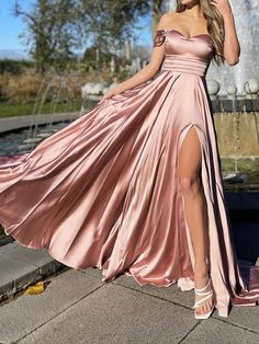 Gender:?Women Type:?Dresses Feature:?One-Shoulder. Split. Swing Material:?Polyester Style:?Casual/Fashion Color:?Wine_Red. Pink? Size:?S. M. L Please Note:?All Dimensions Are Measured Manually With A Deviation Of 1 To 3cm. Off Shoulder Bridesmaid, Simple Prom Dress, Evening Dresses With Sleeves, Dress Sleeve Length, Long Bridesmaid Dress, Evening Dresses Elegant, Express Dresses, Formal Evening Dresses, Party Dresses For Women