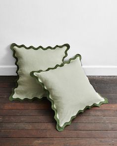 Sage & Olive 100% French Flax Linen Scalloped European Pillowcases (Set of Two) Bed Threads, Bed Linen Sets, Linen Pillow Cases, Modern Retro, Bedding Shop, Decoration Design, New Room, 인테리어 디자인, Room Inspo