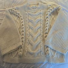 This Cozy Ivory H&M Sweater Is Brand New Without Tags. It’s In Perfect Condition And Ready To Wear. Womens Small With A Boxy Comfy Fit. H&m Clothes Women, H&m White Winter Sweater, Cozy Knitted H&m Sweater, H&m Long Sleeve Chunky Knit Sweater, Cozy Crew Neck Sweater From H&m, Cozy H&m Crew Neck Sweater, Big Sweaters, Chunky Knit Sweater, Knit Sweatshirt