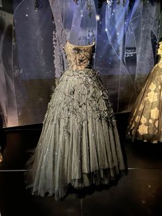 Met Gala 2022 Aesthetic, Vintage Dior Dress, Feyre Archeron, Met Gala Dresses, Fashion Dream Job, Runway Fashion Couture, Dior Dress, Fairytale Fashion, Looks Party