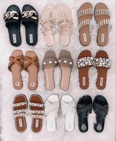 Best Fall Shoes, Fall Shoes For Women, Art Costumes, Women Slippers Fashion, Fashion Shoes Sandals, Shoes Heels Classy, Cozy Boots