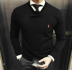 Mens Fashion Sweaters, Style Watch, Style Preppy, Gentleman Style, Fashion Mens, Black Sweater, Mens Casual Outfits, Business Casual Outfits, Suit Fashion