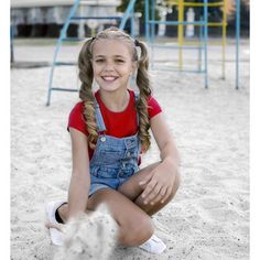 You don't need a beach to build a sandcastle. Clean and comfortable the US Silica snow white play sand fills your sand table or sandbox for safe fun in the sun. The high purity fine sand produces little dust, having been subjected to a multi stage cleaning process that removes larger particles and cleans away harmful particulates. This results in a soft comfortable silt that is fun to play in that doesn't irritate the skin. Fully washed the sand looks beautiful with a clean white color that resembles a real beach. The 50 pound bag fills an area of 18 inches by 18 inches up to 3 inches deep. Check with the manufacturer of your sandbox or sand table to ensure you have the proper amount of sand. Designed for use in play tables, sandboxes, and parks. The sand should not be used for sandblastin Toddler Play Table, Play Sand, Sand Play, Sand Toys, Kinetic Sand, Sand Table, Kiddie Pool, Fine Sand, Backyard Play