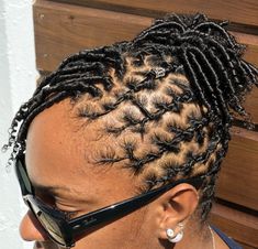 Natural Hair Ponytail, Starter Locs, Hair Ponytail, Natural Hair Tips, Hair Tips, African Attire, Protective Styles