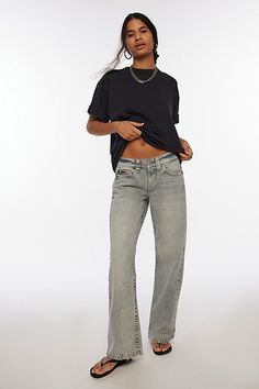 Our best-selling BDG jean in a slouchy straight leg silhouette. Designed in a classic, non-stretch denim featuring a super low-rise waistline and 5-pocket styling. Find them only at Urban Outfitters. Features BDG Kayla straight leg low rise jean Slouchy low-rise jeans Rigid BDG denim that will soften more over time Super low-rise waist Relaxed straight leg fit Full length 5-pocket styling Zip fly and button closure UO exclusive Content + Care 100% Cotton Machine wash Imported Size + Fit Low rise Super Low Rise Jeans, 90s Style Icons, Low Rise Straight Leg Jeans, Low Rise Baggy Jeans, Low Rise Jean, Wishlist 2024, Urban Outfitters Jeans, Velvet Jeans, Bdg Jeans