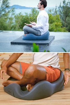 a man sitting on top of a yoga mat in the middle of two photos, one with