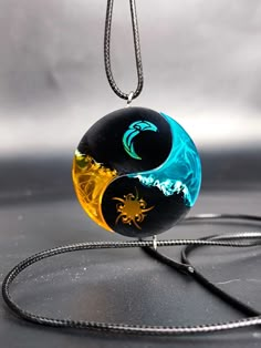 Yin Yang couple necklace, epoxy resin sun and moon pendant, mountain necklace, couple jewelery, sun and moon yin Yang jewelery Made from full resin Ying Yang Resin Art, Christmas Gifts For Nerdy Husband, Yin & Yang, Black Necklace With Sun And Moon Design As Gift, Black Round Jewelry For Crafting, Handmade Black Jewelry For Gift Making, Creative Handmade Jewelry As A Gift, Artsy Black Jewelry For Gifts, Epoxy Pendants