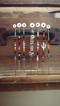 Western Crafts, Bead Tips, Beaded Earrings Diy, Jewerly Beads, Wrap Earrings, Ear Pins, American Indian Jewelry