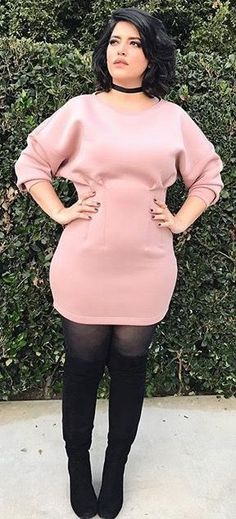 Plus Zise, Look Plus Size, Curve Fashion, Sweater Outfit, Grey Turtleneck, Curvy Girl Fashion, Curvy Outfits, Look Plus, Lovely Dresses