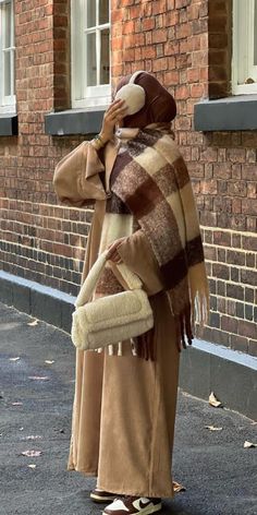 Hijabi Winter Outfits, Modest Winter Outfits, Outfits Muslim, Hijabi Fits, Modern Hijab Fashion