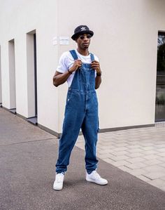 Men In Jumpsuits, Overall Men Outfits Street Styles, Mens Overall Outfit, 90s Overalls Outfit Men