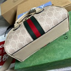 Size: Standard Size  It comes with Dust box, Care manual, Tag, and Paper bag. Ladies Handbags, Branded Packaging, Gucci Bags, Grade 1, Luxury Items, Satchel Bags, Gucci Bag, Evening Bags, Mini Bag