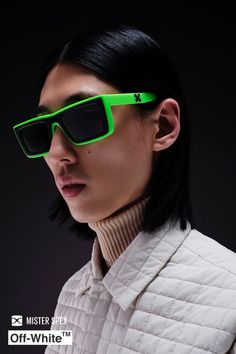 Du bist auf der Suche nach einer außergewöhnlichen Brille, die jedem Look das gewisse Etwas verleiht? Dann schau dir jetzt die aktuellen Frames von Off-White auf misterspex.de an Neon Glasses, Green Anti-reflective Sunglasses, Shield Symbol, Neon Green Sunglasses, Modern Anti-reflective Polycarbonate Sunglasses, Funny Sunglasses, Green Anti-reflective Polycarbonate Sunglasses, Coven