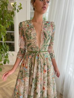 Green Floral Embroidered Dress For Gala, Green Floral Embroidery Dress For Gala, Elegant Green Evening Dress With Floral Embroidery, Elegant Green Gown With Floral Embroidery, Lace Floral Print Wedding Gown, Elegant Green Gown For Garden Party, Wedding Lace Gown With Floral Print, Lace Gala Dresses With Floral Print, Lace Dresses With Floral Print For Gala