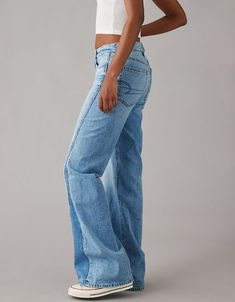 AE Strigid Low-Rise Baggy Flare Jean Slight Flare Jeans, Low Rise Jeans Style, Loose Flare Jeans, Y2k Jeans Flared, Casual High Rise Flares For Fall, Trendy High Rise Cotton Flares, Flared Jeans With Five Pockets For Streetwear, Trendy Straight Leg Flares, Trendy Baggy Full-length Flare Jeans