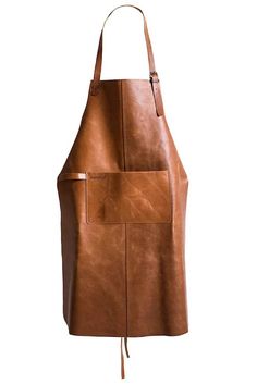 Customize Apron Real Leather Butcher Apron - Cook Apron - BBQ Apron - Cooking Apron Gift Woodwork Apron A+ Quality Made in Top Grade Real Cow Hide Leather. Top Quality Workmanship. Material: 100% Genuine Leather. Adjustable at the neck and waist Lightweight Simple to Clean high quality Leather Colour Brown Perfect to wear while BBQ, cooking or other activities fine quality leather easy to wear easy to walk Cool gift for your love once who loves cooking Leather apron will last for years because o Customised Aprons, Butcher Apron, Cottage Kitchen Design, Apron Cooking, Kitchen Time, Fabulous Kitchens, Bbq Apron, Leather Apron, Natural Fiber Rugs