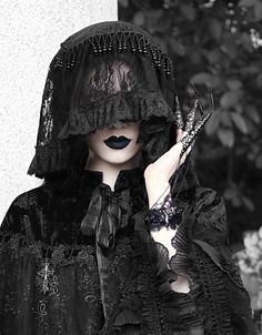 Mist Gothic Lace Veil by Blood Supply (BSY4) Haunted Masquerade, Mrs Bella, Face Veil, Lace Veil, Lace Veils, Lace Headbands, Looks Black, Black Veil, Gothic Lolita