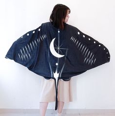 Manta Ray Plush Pattern, Stingray Outfit, Stingray Plush Pattern, Stingray Blanket, Sharkcore Outfits, Sea Bunny, Costume Capes, Manta Ray, Smile On