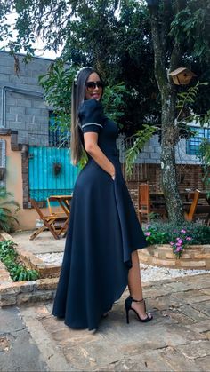 2piece Outfits, Chic Dress Classy, Lace Dress Styles, Boujee Outfits, African Fashion Traditional, Indian Gowns Dresses, Prom Dresses Sleeveless, Korean Fashion Dress