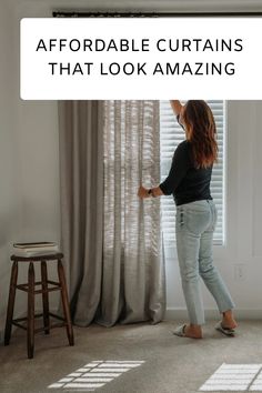 a woman standing in front of a window with the words, how to avoid curtains that look amazing