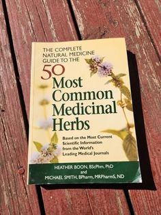 This used copy of The Complete Natural Medicine Guide to the 50 Most Common Medicinal Herbs by Heather Boon and Michael Smith provides comprehensive information on the most commonly used medicinal herbs. Based on current scientific research, the book offers detailed insights into the benefits, uses, and potential side effects of each herb. It's a great resource for anyone interested in herbal medicine, natural healing, and wellness. Condition: Used with minor wear on the cover, but the pages are in good shape. Ideal for anyone building a collection of natural medicine references. Herb Diet, Medicine Recipes, Herbal Medicine Recipes, Andrew Weil, Healing Plants, Medical Journals, Michael Smith, Herbs For Health, Natural Herbs