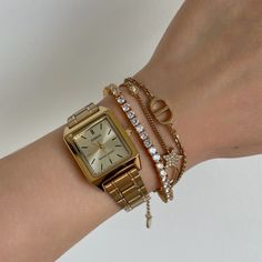 Watch Women's Classy, Watch Stack, Romanticise Life, 2024 Wardrobe, Wrist Stack, Stacked Bracelets, Accessorize Jewellery, Wardrobe Refresh, Trendy Watches