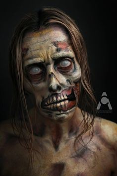 Zombie Makeup Ideas, 31 Days Of Halloween Makeup, Zombie Face Paint, Makeup Themes, Portrait Makeup, Zombie Face, Creepy Makeup